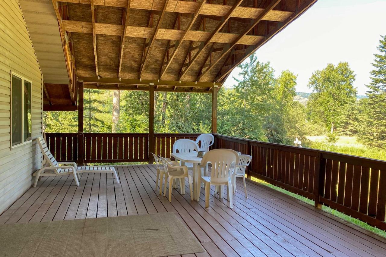 Private 2-Acre Retreat With Mtn Views, Walk To River Saint Maries 外观 照片