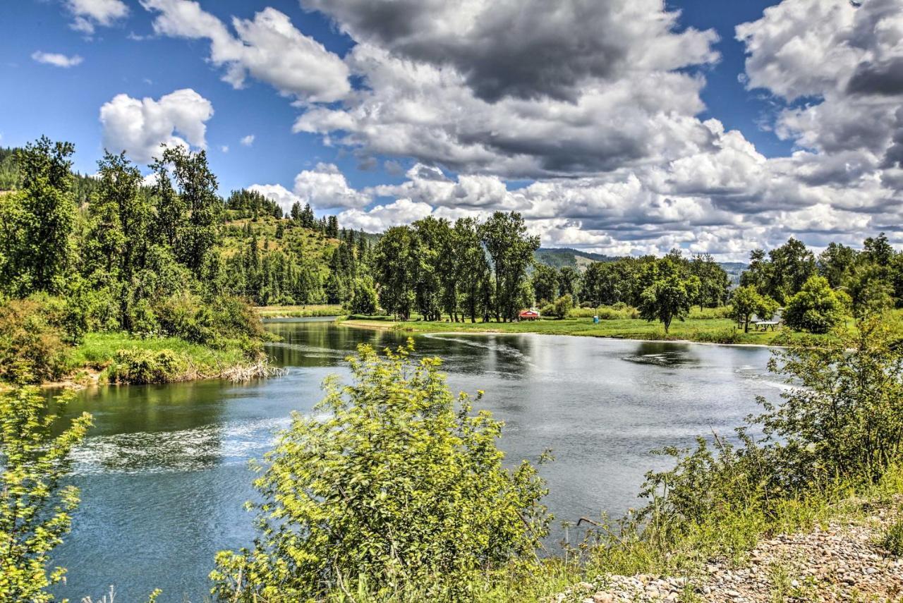 Private 2-Acre Retreat With Mtn Views, Walk To River Saint Maries 外观 照片